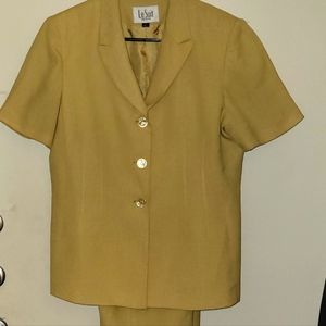 Le Suit Brand Pant Suit 14 petite